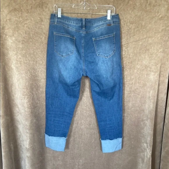 1822 Denim Women's Cropped Capri Jeans - Picture 6 of 9